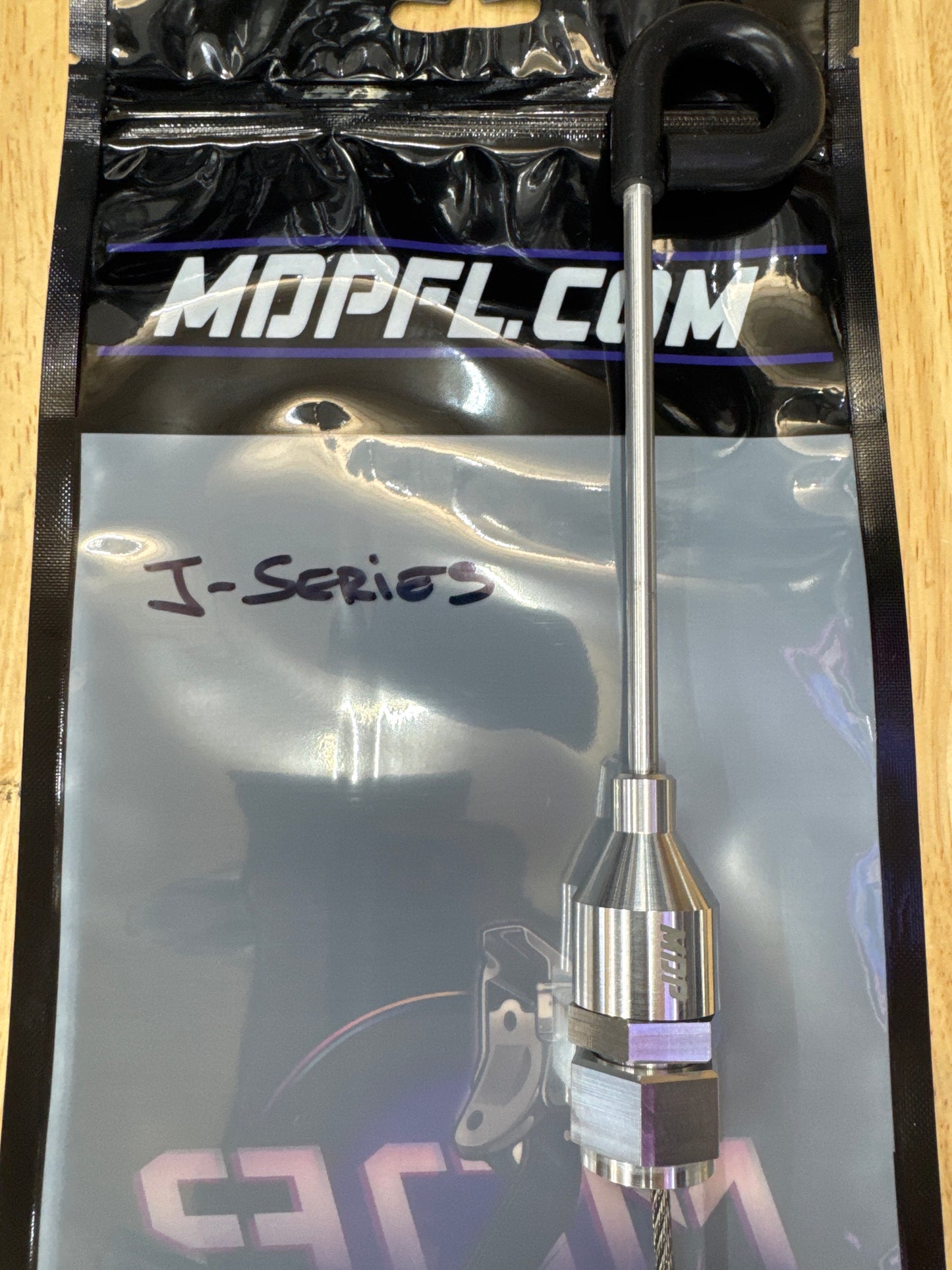 J Series Locking Dipstick