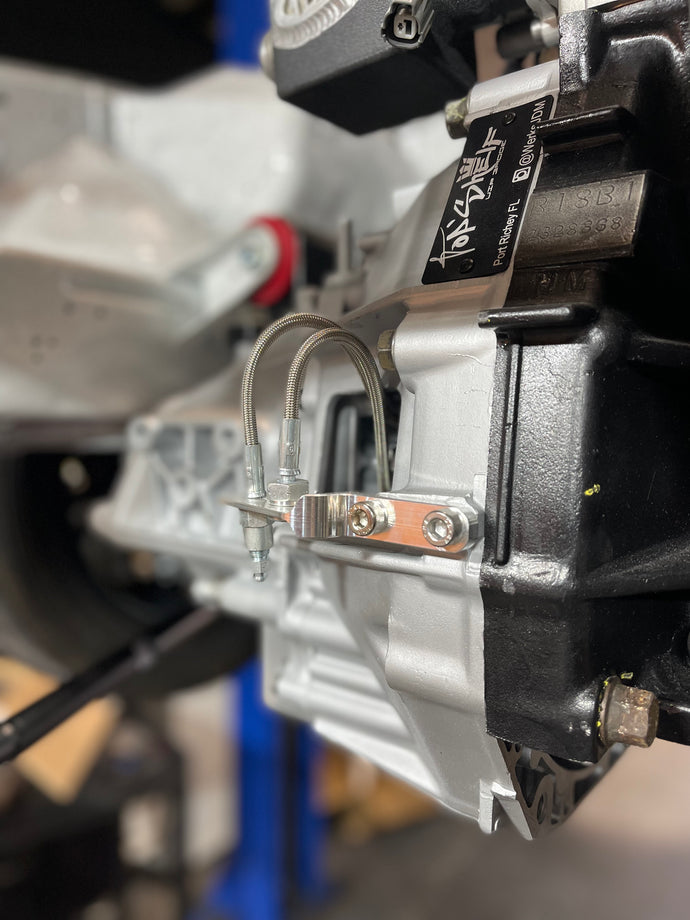 MDP Hydro line retainer